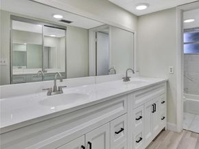 4050 NW 42nd Ave 312, Lauderdale Lakes FL 33319
