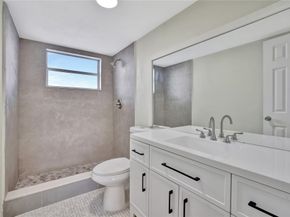 4050 NW 42nd Ave 312, Lauderdale Lakes FL 33319