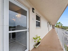 2601 NE 3rd Court 4030, Boynton Beach FL 33435