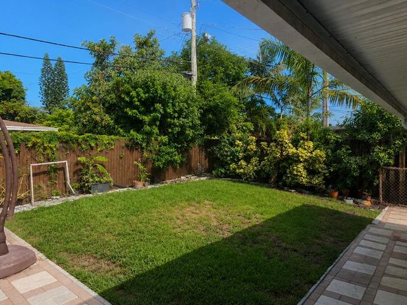 2311 N 58th Avenue, Hollywood FL 33021