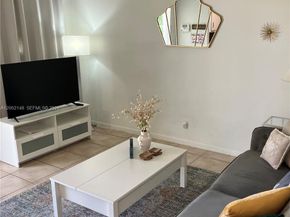 1936 Washington Street, Hollywood FL 33020