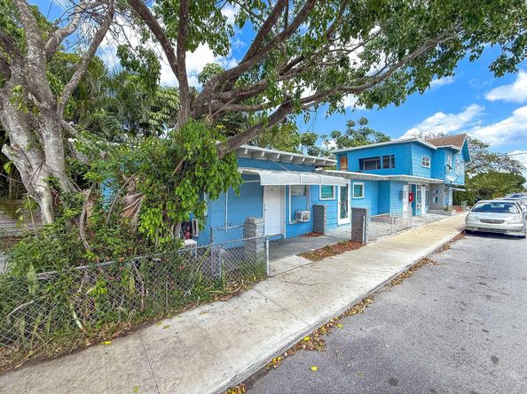 714 N 4th Ave Avenue N, Lake Worth Beach FL 33460