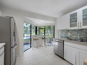 5521 Coach House Circle D, Boca Raton FL 33486