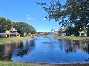 5521 Coach House Circle D, Boca Raton FL 33486