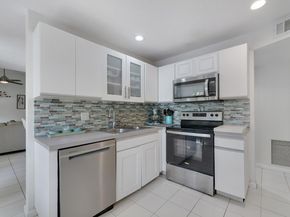 5521 Coach House Circle D, Boca Raton FL 33486