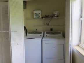 216 Lakeside Circle, Sunrise FL 33326