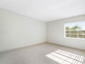 566 Flanders L 566, Delray Beach FL 33484