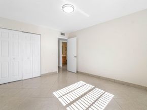 566 Flanders L 566, Delray Beach FL 33484