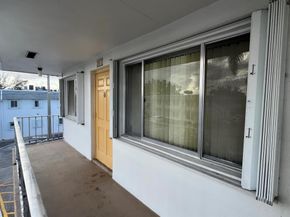 2840 Cynthia Lane 207, Lake Worth Beach FL 33461