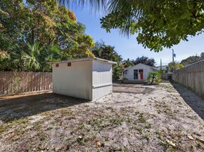 181 NE 15th Ter, Boca Raton FL 33432