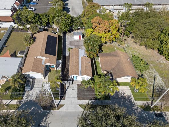 181 NE 15th Ter, Boca Raton FL 33432