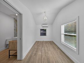 181 NE 15th Ter, Boca Raton FL 33432