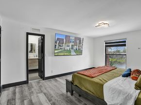 8992 Palm Tree Lane 8992, Pembroke Pines FL 33024