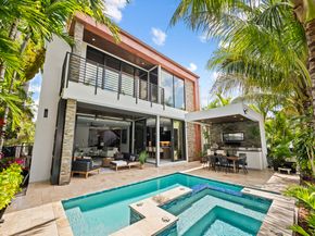 609 Poinciana Drive, Fort Lauderdale FL 33301