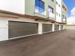 721 SW 11th Street E E, Miami FL 33129
