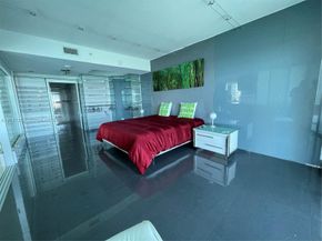 335 S Biscayne Boulevard 1209, Miami FL 33131