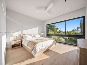 904 NE 17th Terrace, Fort Lauderdale FL 33304