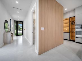 904 NE 17th Terrace, Fort Lauderdale FL 33304
