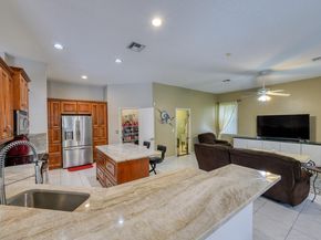 10370 NW 14th Place, Coral Springs FL 33071
