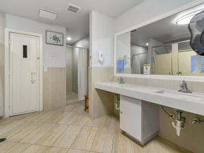 4 Knightsbridge Lane, Boynton Beach FL 33426