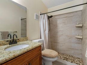 4 Knightsbridge Lane, Boynton Beach FL 33426