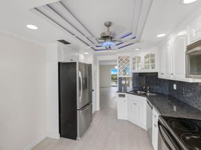 9101 W Sample Road 1004, Coral Springs FL 33065