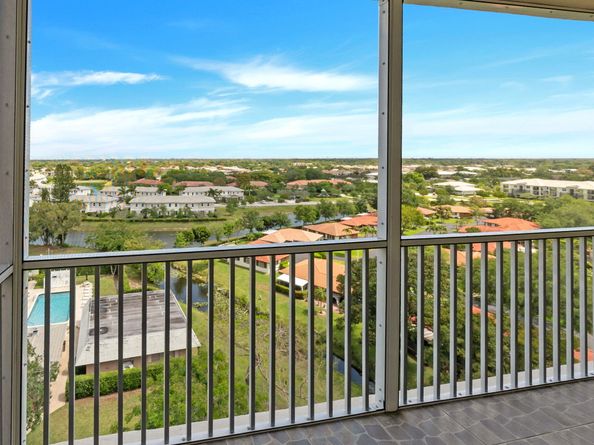 9101 W Sample Road 1004, Coral Springs FL 33065