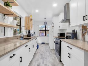 8202 NW 100th Drive, Tamarac FL 33321
