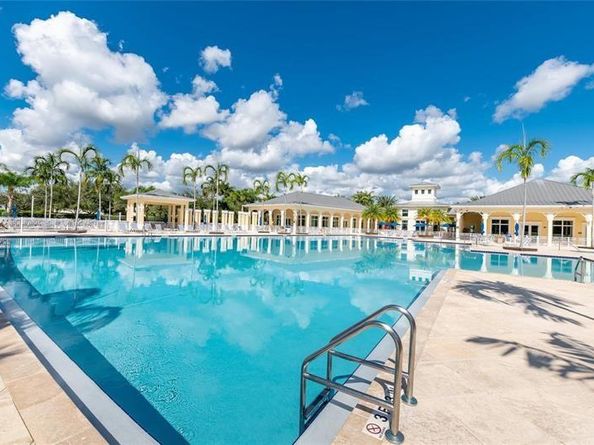 2615 NE 4th St 101, Homestead FL 33033