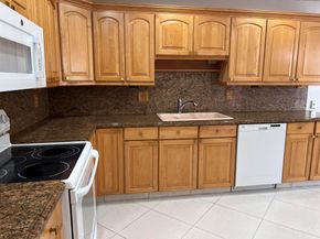 1260 NW 20th Avenue 203, Delray Beach FL 33445