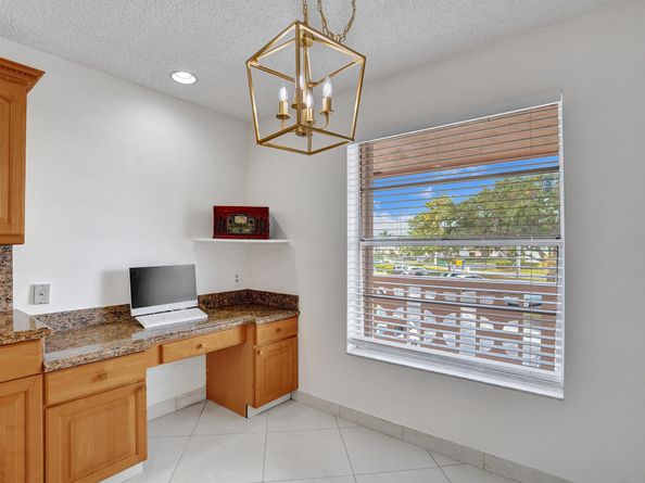 1260 NW 20th Avenue 203, Delray Beach FL 33445