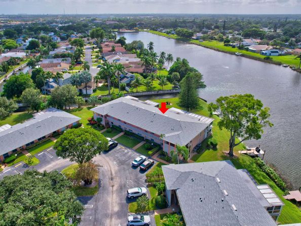 1260 NW 20th Avenue 203, Delray Beach FL 33445