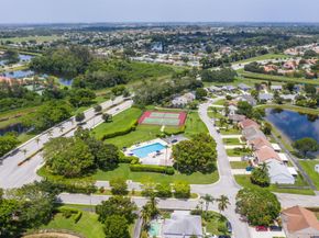 9095 Picot Court Court, Boynton Beach FL 33472
