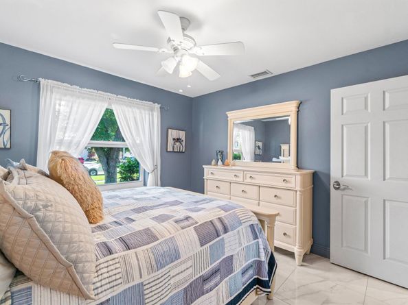 9095 Picot Court Court, Boynton Beach FL 33472