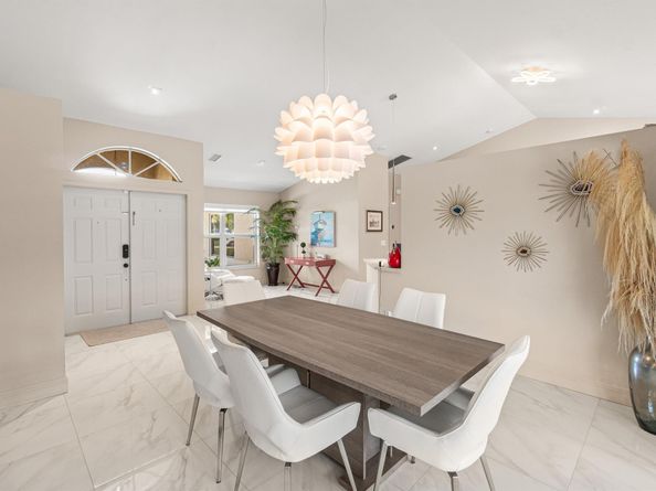 9095 Picot Court Court, Boynton Beach FL 33472