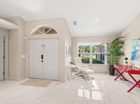 9095 Picot Court Court, Boynton Beach FL 33472