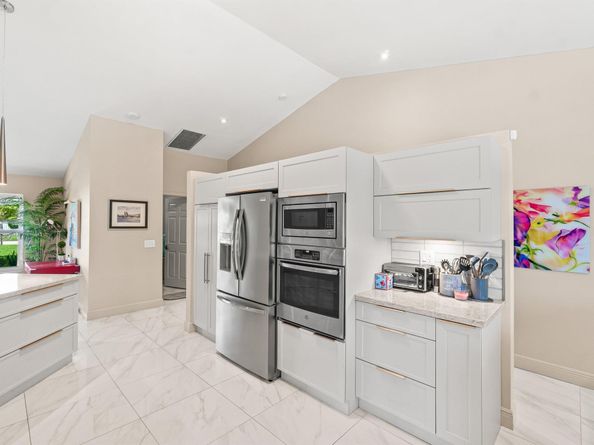 9095 Picot Court Court, Boynton Beach FL 33472