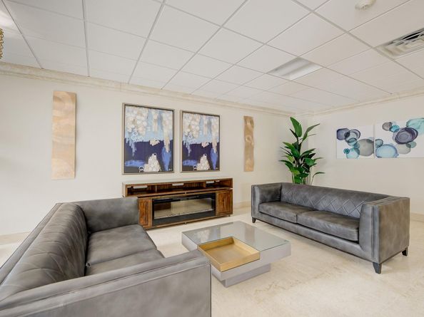 305 N Pompano Beach Blvd 1006, Pompano Beach FL 33062