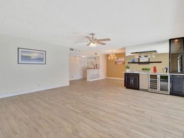 3050 NE 48th Street 107, Fort Lauderdale FL 33308