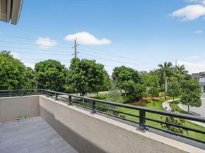 10990 Oceano Way, Parkland FL 33076