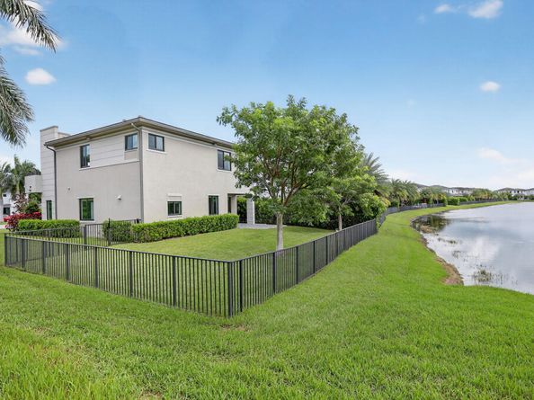 10990 Oceano Way, Parkland FL 33076