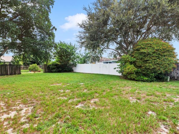 126 Wandering Trail Trail, Jupiter FL 33458