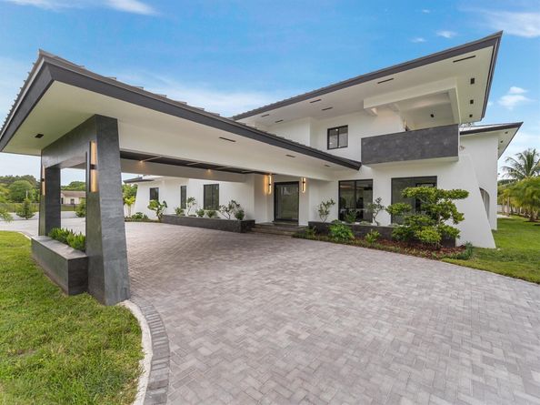 10201 SW 64th St, Miami FL 33173