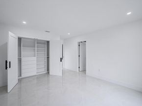 10201 SW 64th St, Miami FL 33173