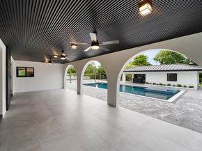 10201 SW 64th St, Miami FL 33173