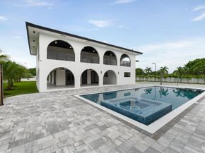 10201 SW 64th St, Miami FL 33173