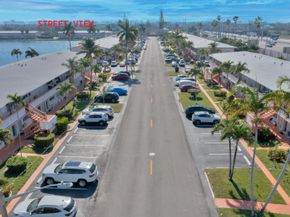 1000 SW 11th Ave 2E, Hallandale Beach FL 33009