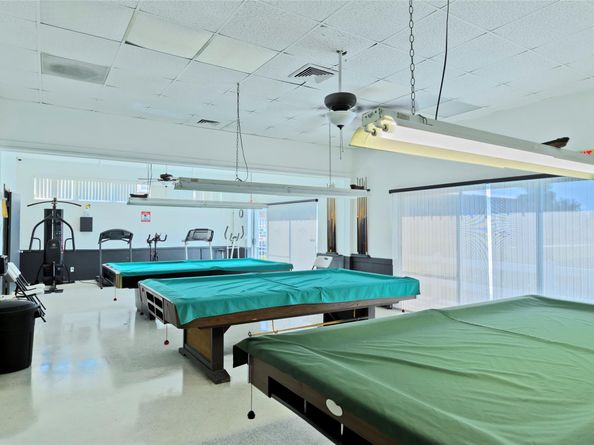 1000 SW 11th Ave 2E, Hallandale Beach FL 33009