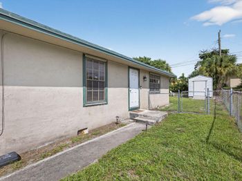 1332 W 33rd Street