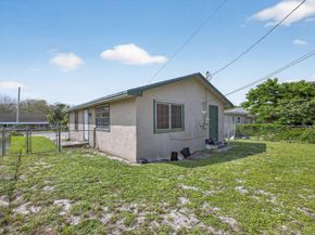 1332 W 33rd Street, Riviera Beach FL 33404